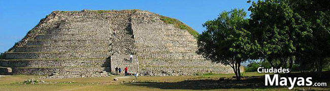 Kinichkakmoo en Izamal
